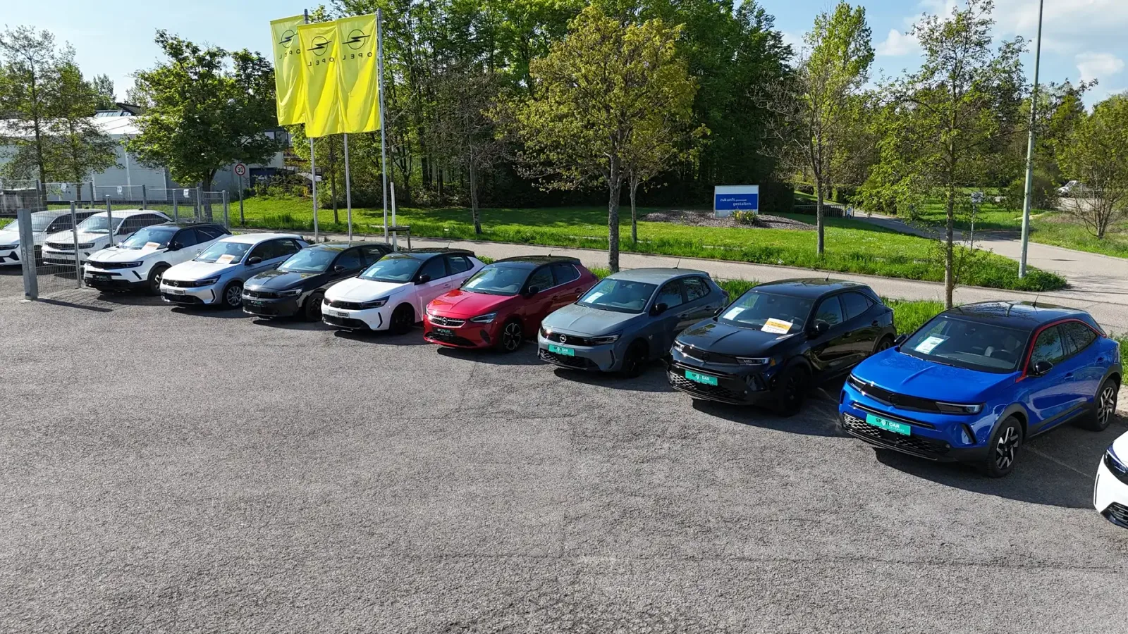 Das Gelände von Auto & Service im Pforzheimer Altgefäll